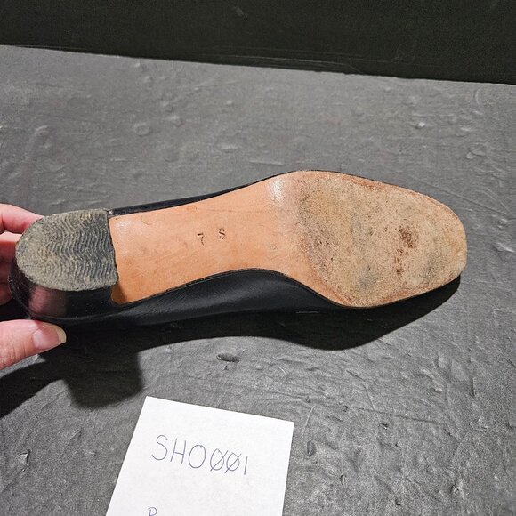 BALLY WOMEN'S NAVY COLOR PUMPS, GOLD "BUCKLE", SIZE 7 - Picture 7 of 9